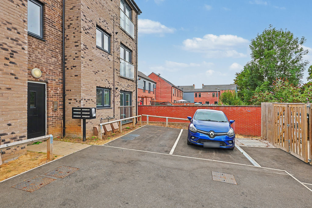 Laver Drive Tapton